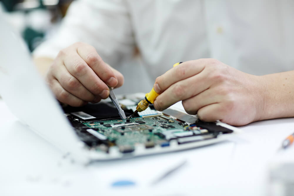howrah laptop repair service provider
